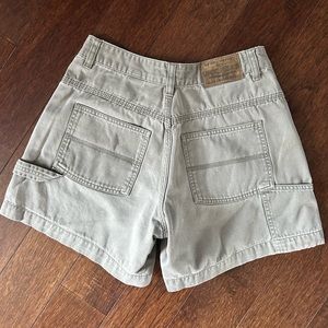 WOMENS UNION BAY OLIVE GREEN VINTAGE CARGO SHORTS SIZE 5
